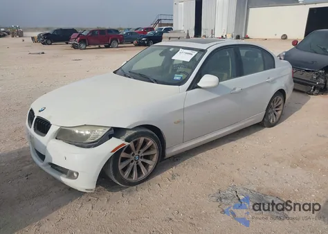 2011 BMW 328I из США, поврежденный, VIN WBAPH7C57BE677590